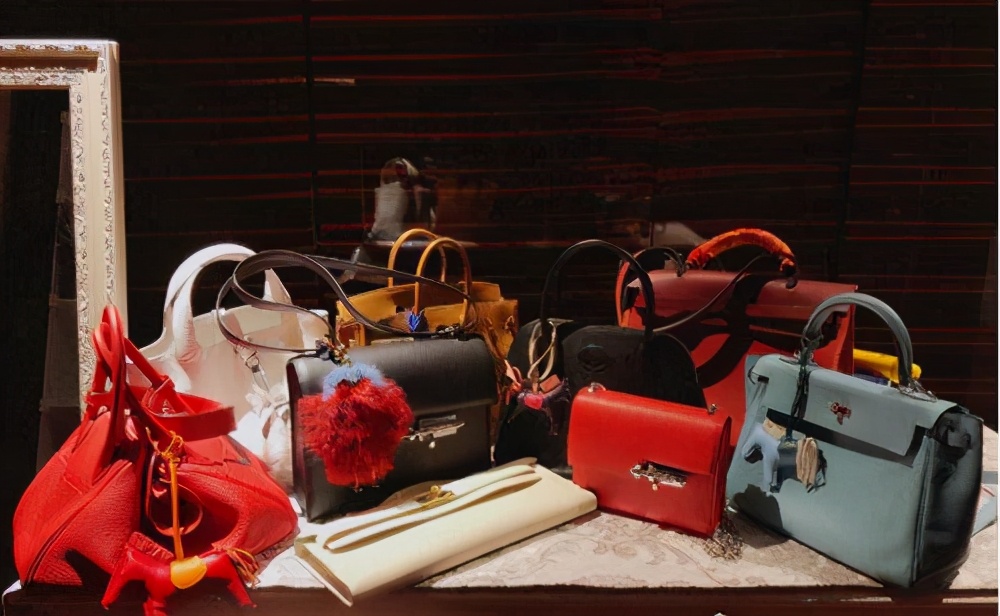 世界十大奢侈品服装排名,世界十大顶级奢侈品家具