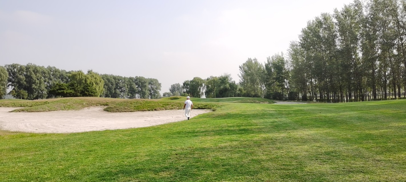 北京cbd国际高尔夫球场,北京金帝高尔夫球场