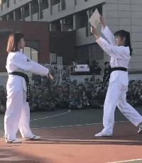 鍚屼簨璁╂垜鍋囪濂圭敺鏈嬪弸,濂充笂鍙歌鎴戝亣鎵ス鐢峰弸