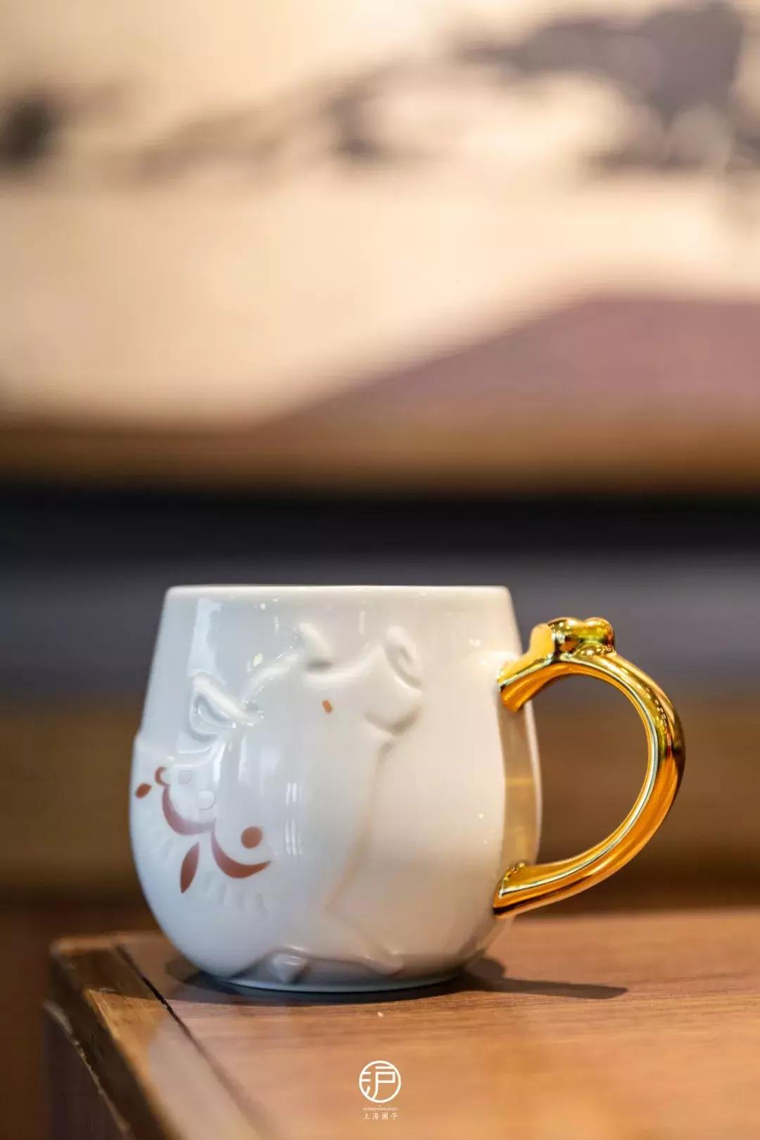 星巴克猪猪杯到哪预订,星巴克最新限定杯