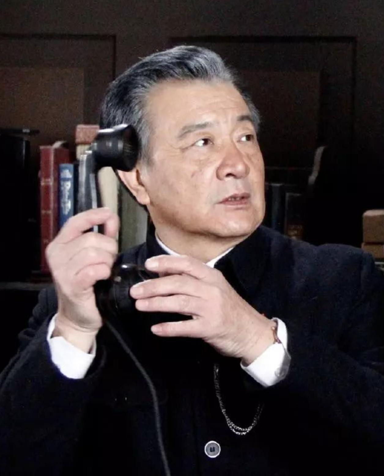 八十年代男演员周里京,演员周里京前妻怎么遇害的