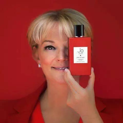 闻起来像肥皂的香水,闻起来像墨水的大牌香水