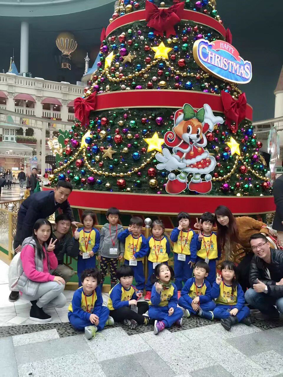 服装行业韩版占国内女装大半江山，看看商家如何到韩国东大门进货