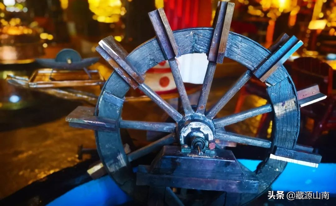 胃没装满眼睛胀，老板你是开展馆的吧？