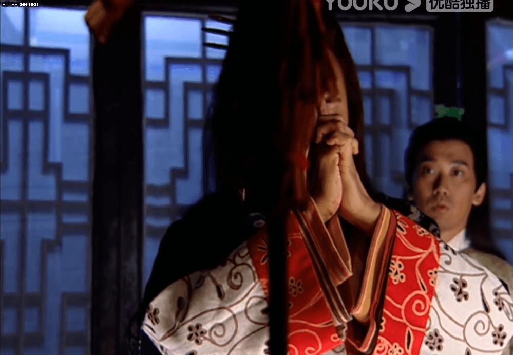 先纠缠，后绑架，一部《阿宝》揭开了无数人曾深陷的“爱情误区”