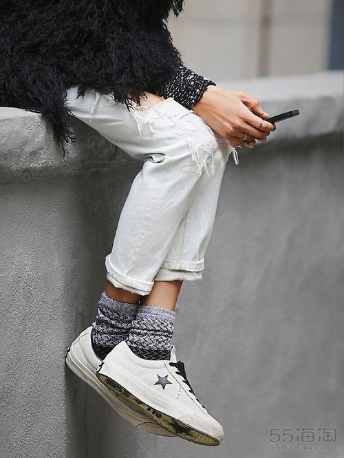 converse匡威米白色,converse匡威鞋子好刷吗