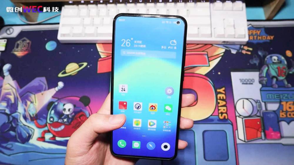 flyme和ios哪个更好用,流畅度测评和高刷