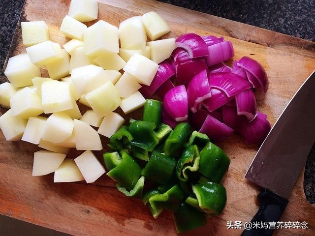 喝「低糖瘦肚汤」 摆脱肚子上的游泳圈