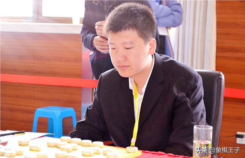 胡荣华经典对局飞相局,胡荣华徒弟所有视频