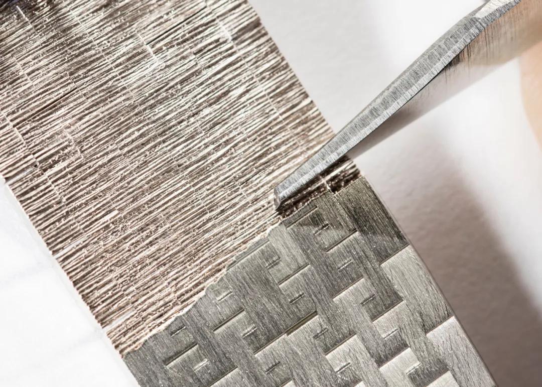 马老师试戴新表｜极致的工艺，让时间流光溢彩