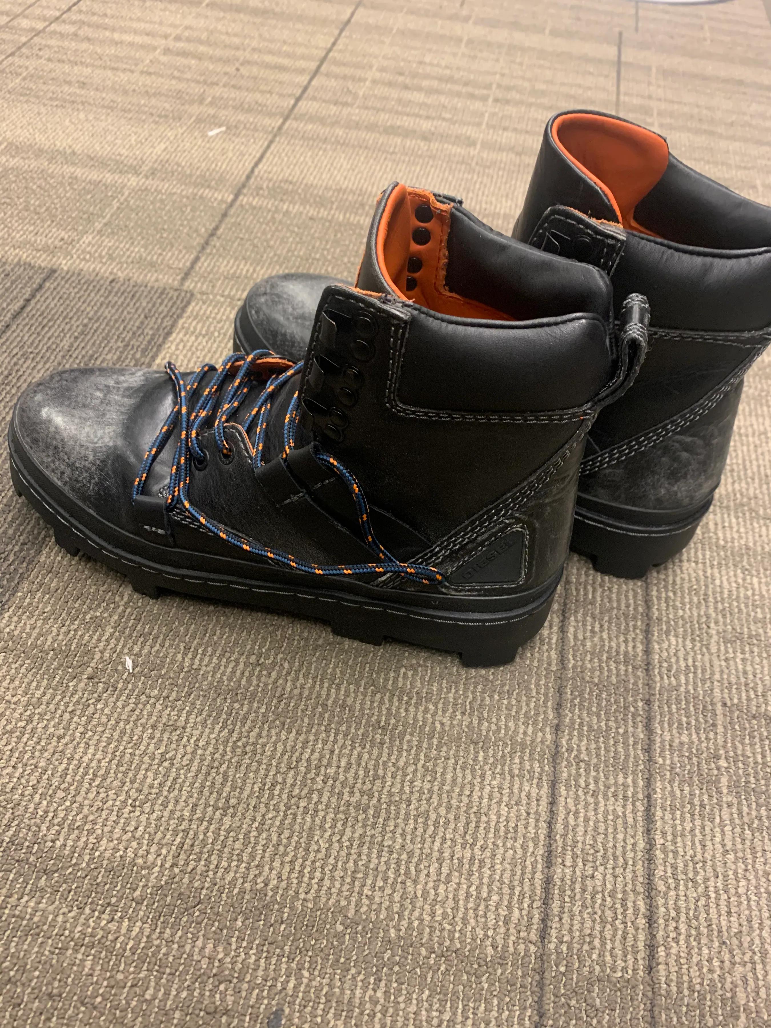 种草潮鞋男,马丁靴男款diesel