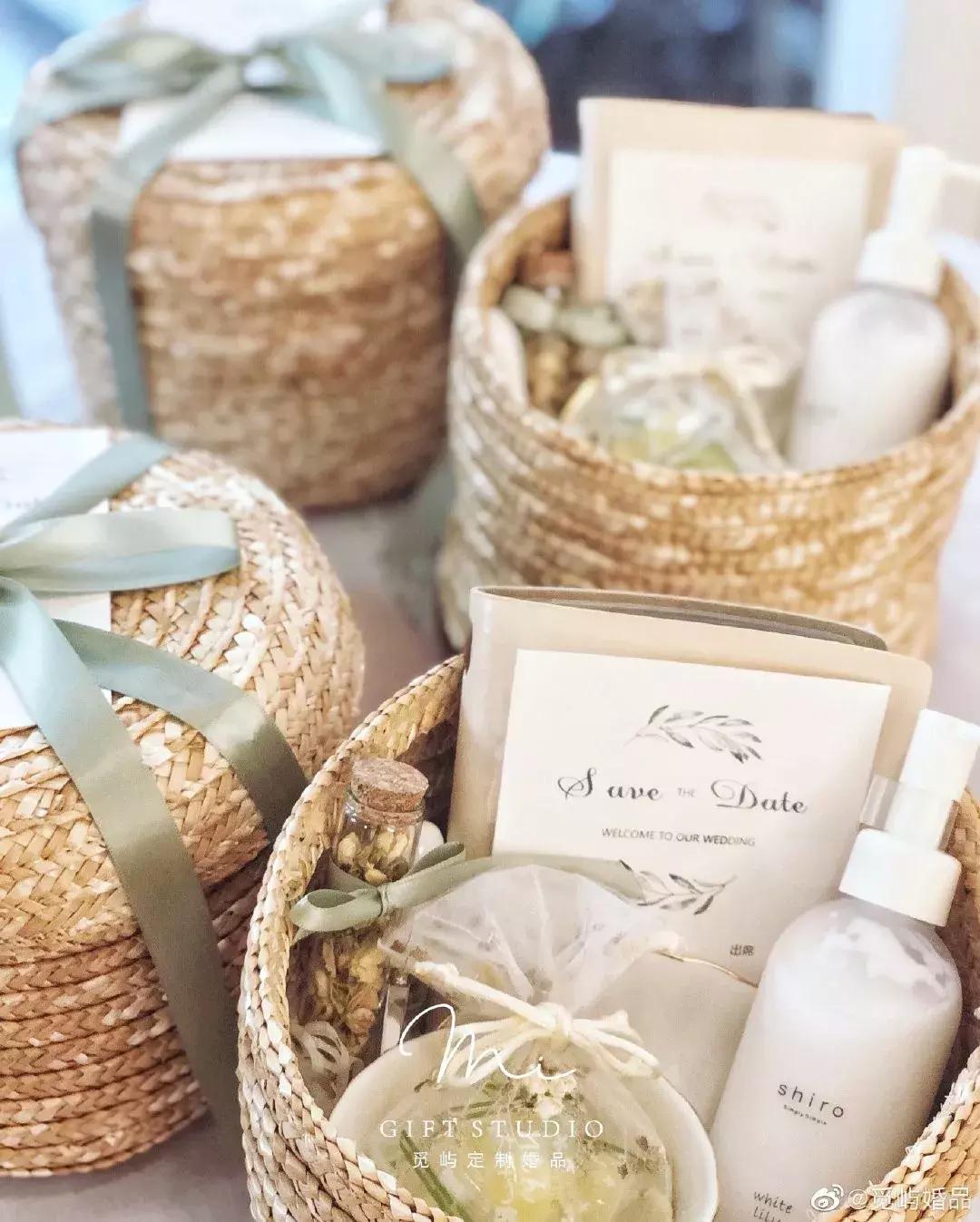 新娘跟妆行李箱装什么,新娘的购物清单