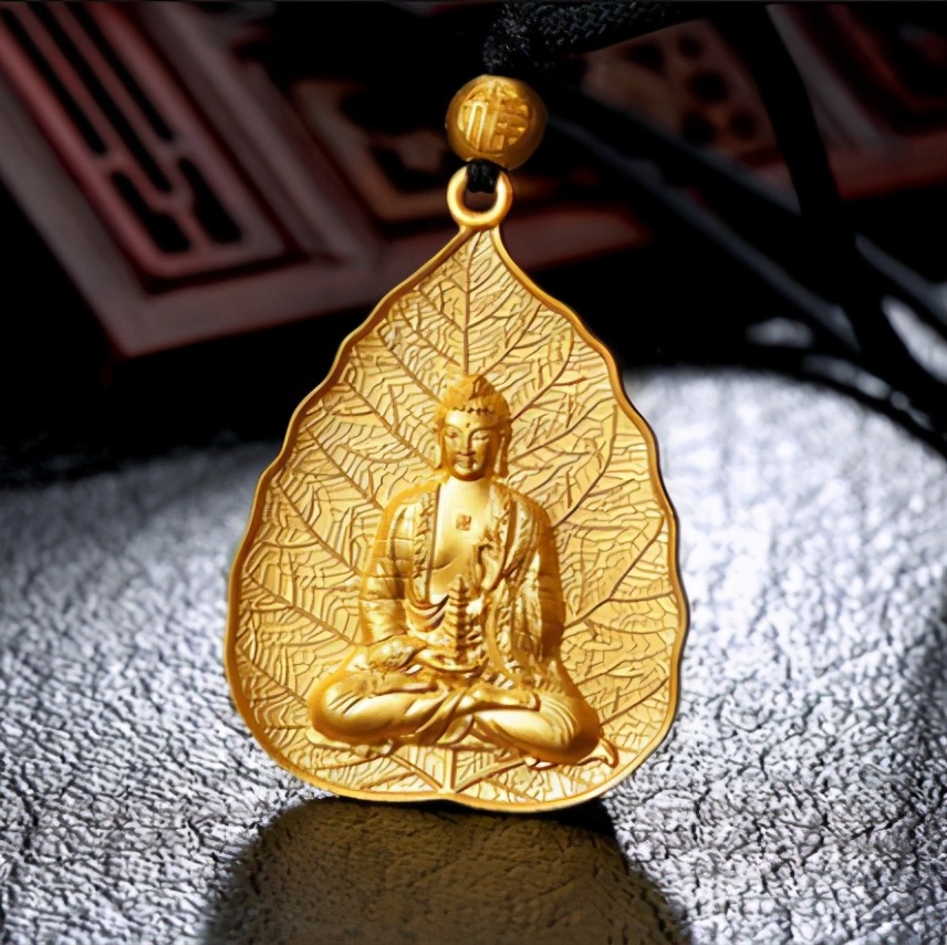 粗黄金项链适合什么吊坠,黄金项链粗的好还是细的好