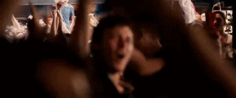 一部几乎零差评的高分神片,讽刺到极致的冷门好片