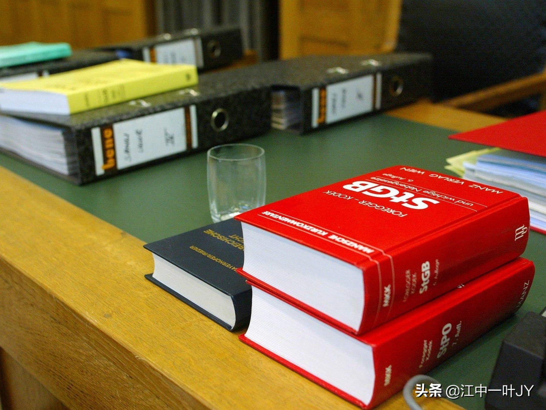 “您想去基督教医院还是天主教医院？”我去…