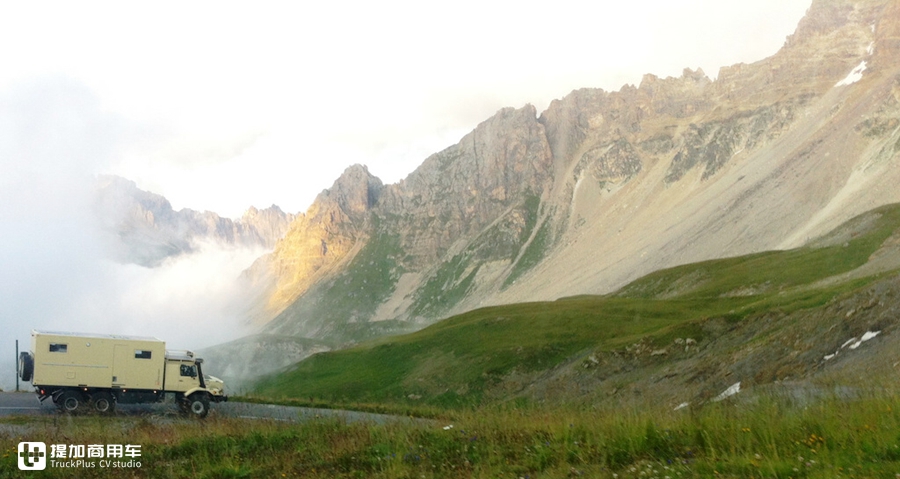 2018款奔驰大型顶级豪华房车,奔驰赛托斯6*6房车