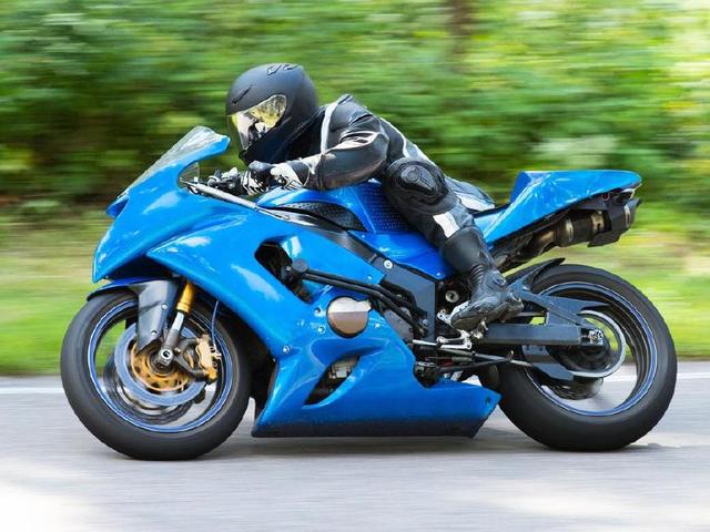 400cc性价比最高的仿赛,400cc性价比最高机车