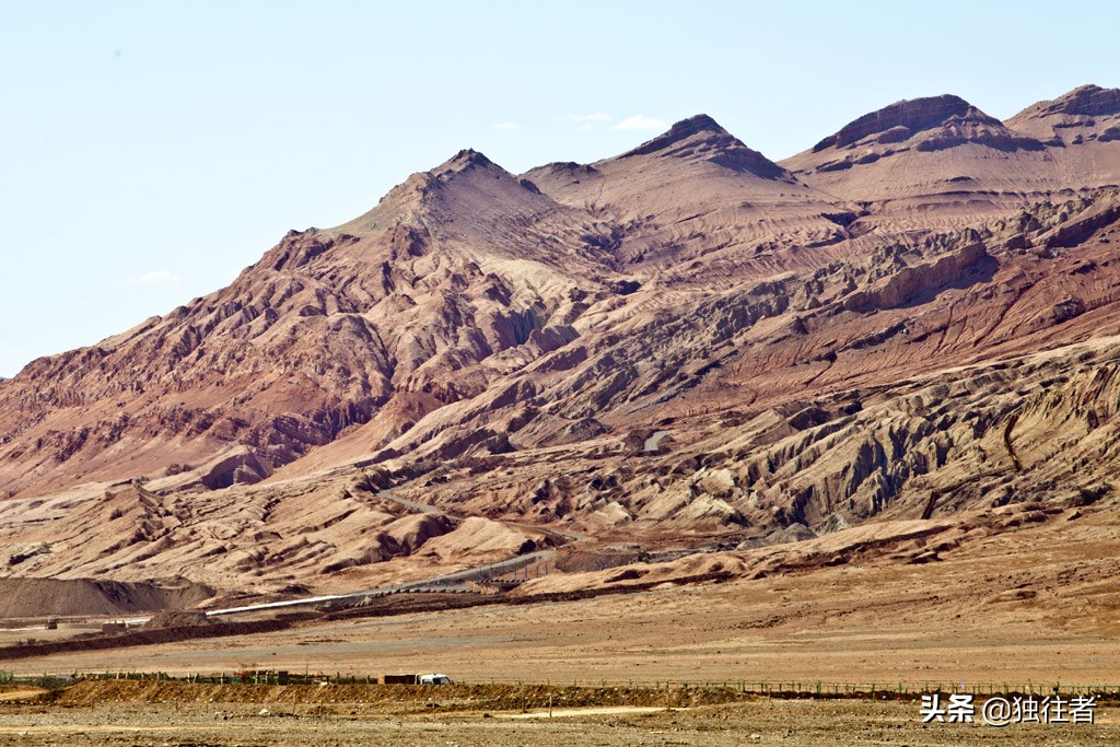 借助名著小说，火焰山的“热”，成了人们来吐鲁番的必游之地