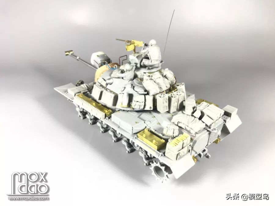 t34-85中型坦克模型,现代1:35主战坦克模型