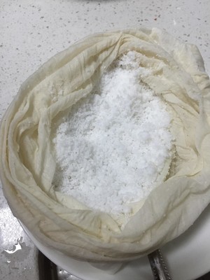 用椰子做椰蓉的方法,一个椰子可以做多少份清补凉