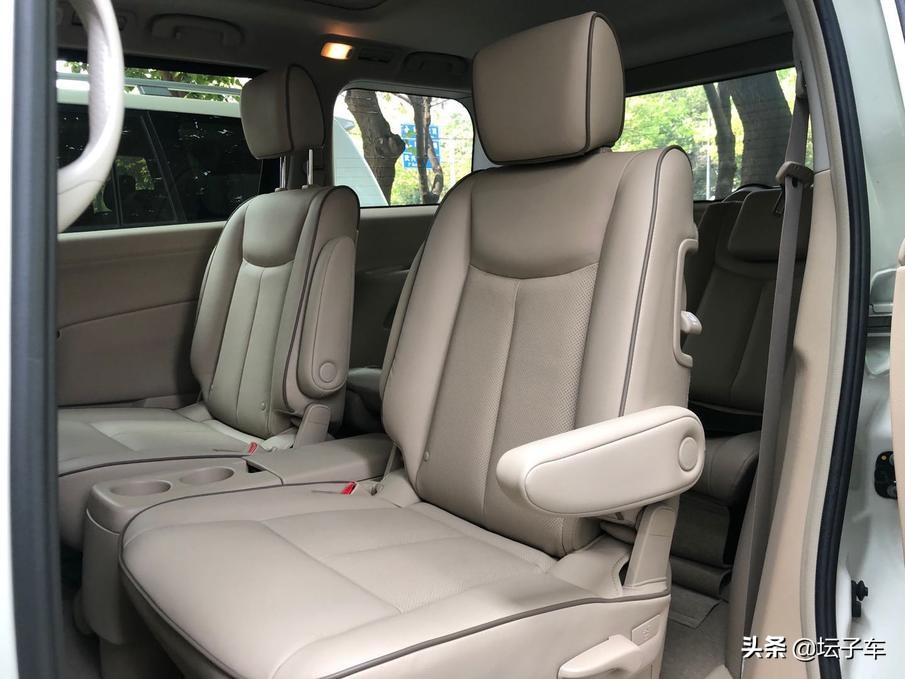 日产高端mpv贵士,日产贵士2011款3.5自动quest