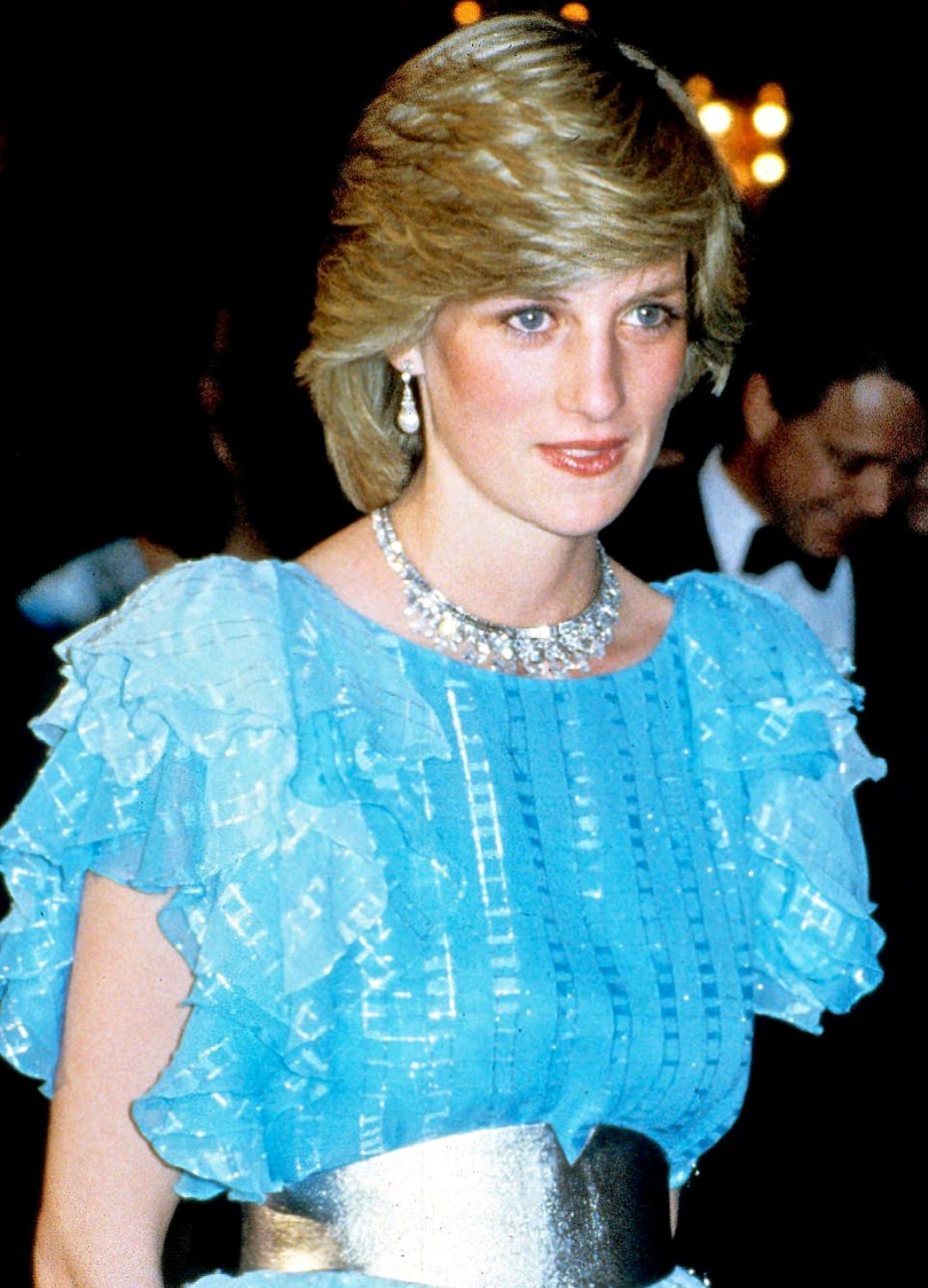 沙特王室送女王珠宝,英国王室的珠宝有多少