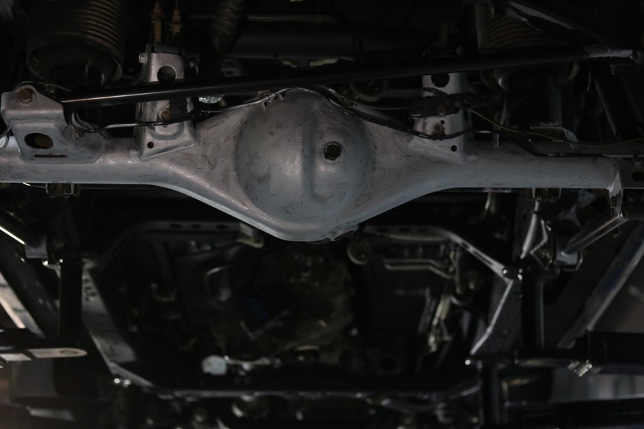 怪兽修车:修复一辆09款中东版丰田霸道,最终旧车变新车