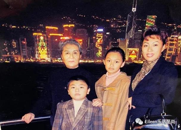 强捧成天后？未婚带女的她究竟如何成为大女主？