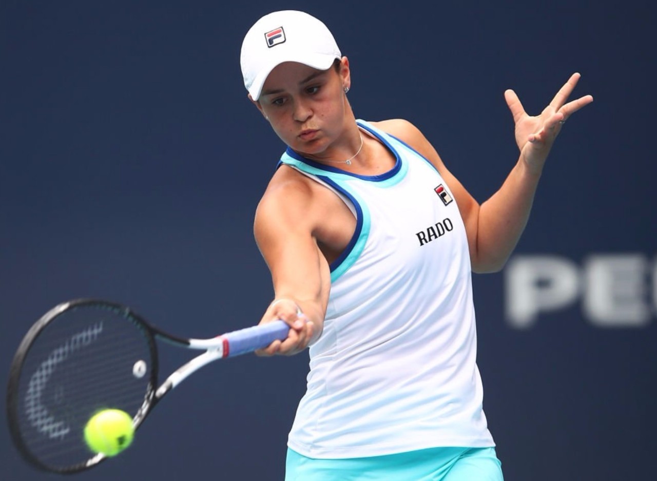 巴蒂夺女单冠军第二盘澳网决赛,巴蒂击败柯林斯夺冠