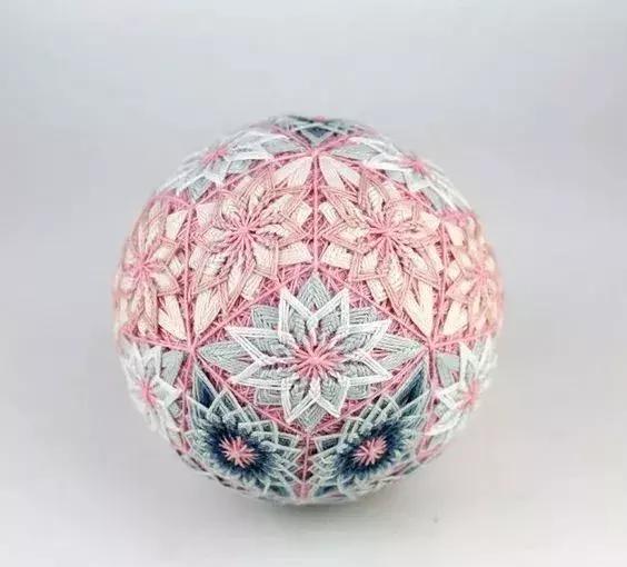 入坑前视频教程,最简单做手鞠球的方法