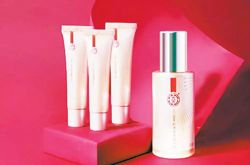 大宝sod蜜海藻精华水润清透,大宝sod蜜和妮维雅小蓝瓶哪个好