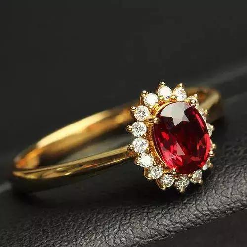 你知道珠宝拍卖10大真相吗,珠宝拍卖top10