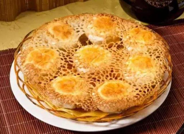 水煎包用的是淀粉水还是面粉水,水煎包用淀粉酥脆还是面粉