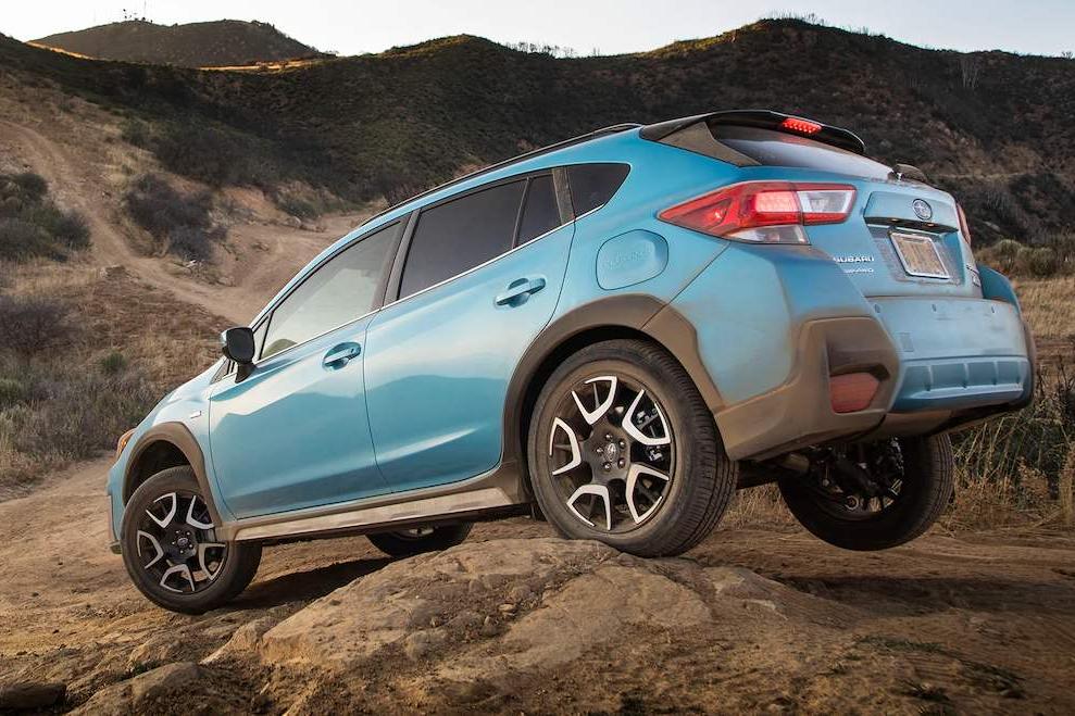 入门跌破20万，全进口斯巴鲁能否用XV，在小众市场搅弄风云？