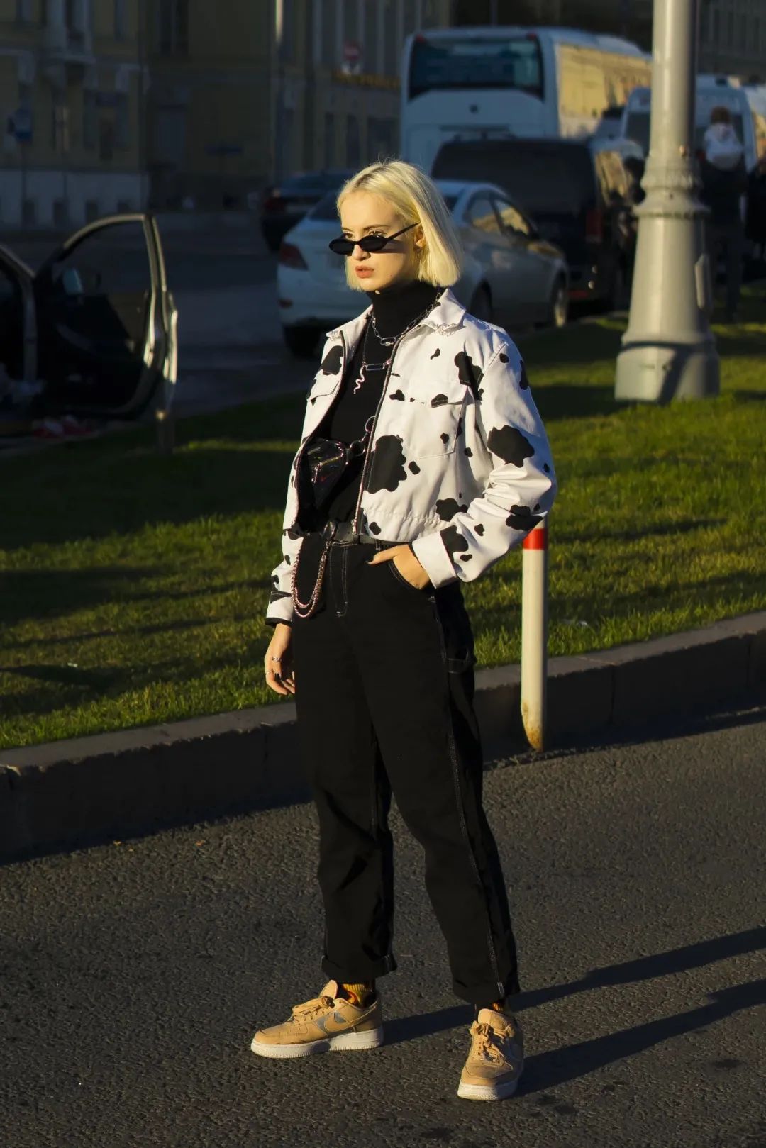 冬天鲨鱼裤怎么搭配显腿长,冬天鲨鱼裤怎么穿显腿细一点