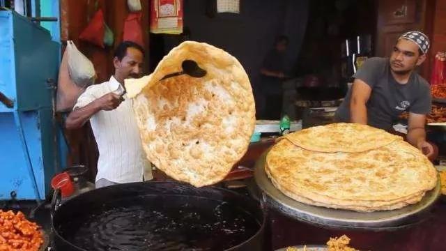 印度飞饼和小吃,特色小吃印度飞饼