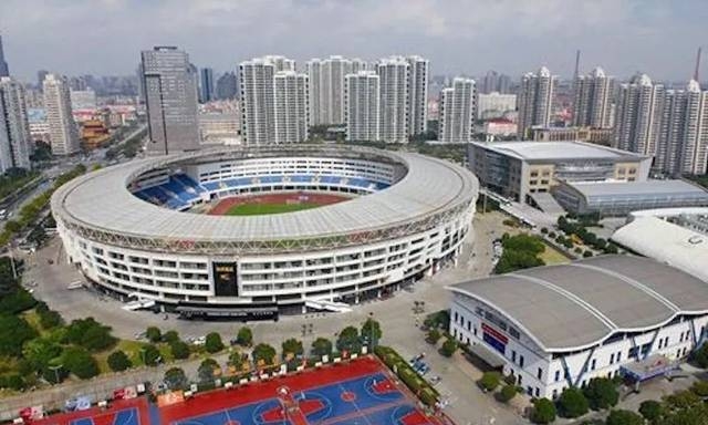 郑智英超夺冠视频,郑智中国足球赛前动态