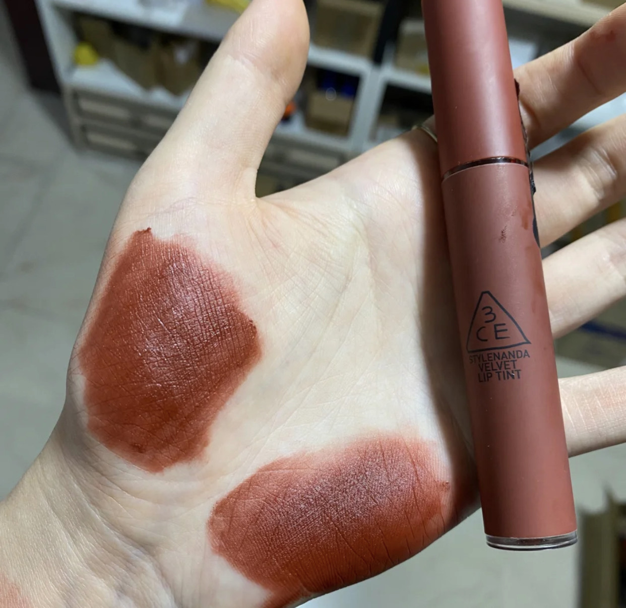 ysl口红214还是迪奥口红772更漂亮 (白皮肤适合的迪奥口红772)