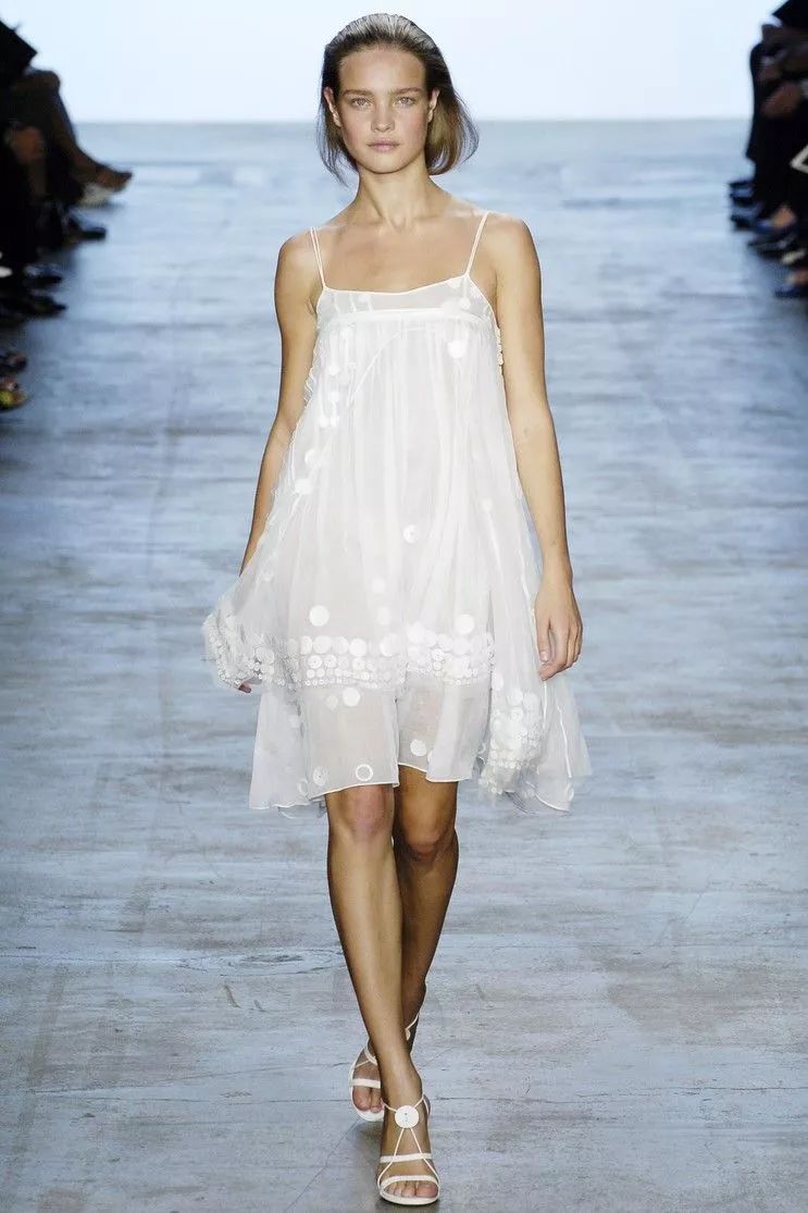 calvinklein楂樼骇鎴愯。,calvinklein缇庡浗鏃跺皻鍝佺墝