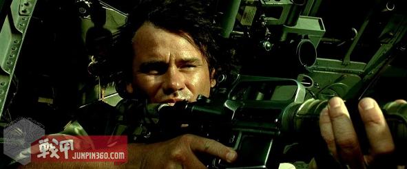 美国黑鹰战机坠落视频,解密经典黑鹰坠落