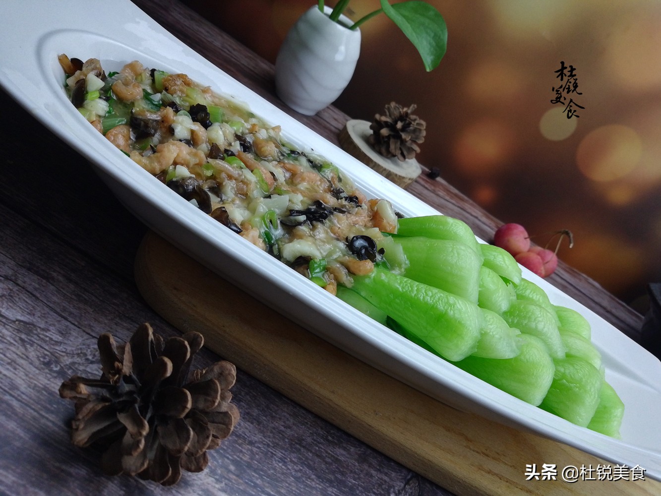 这食材蛋白质超鱼蛋奶十倍，是天然“钙库镁仓”，老人小孩要多吃