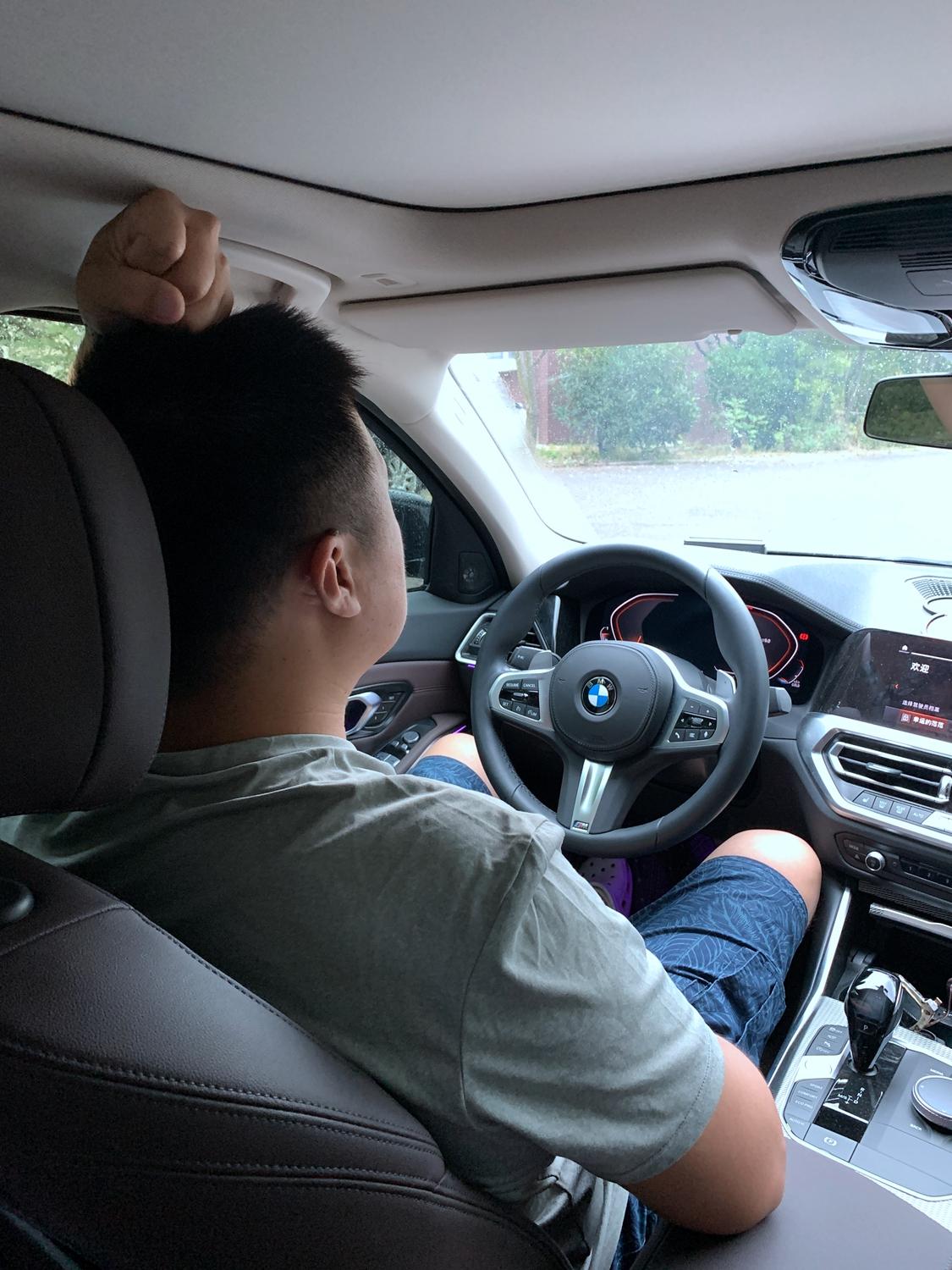 宝马325i曜夜真实感受,2024宝马325im运动套装曜夜版白色