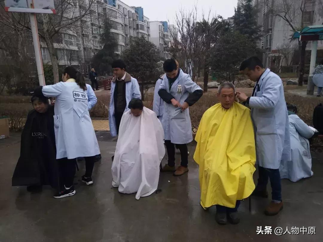 郑州市家庭服务业协会,社区举办家政服务公益培训活动