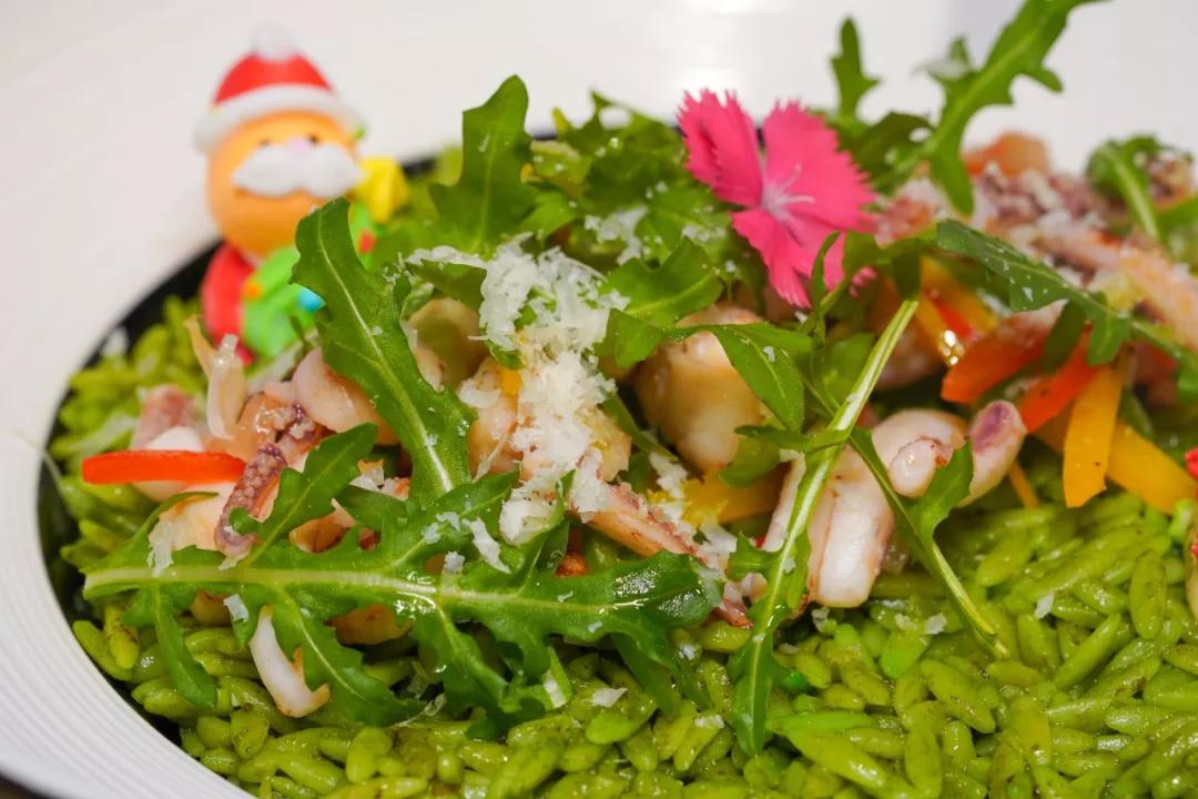 吃在济南|叮~您有一份圣诞套餐驾着麋鹿即将送达