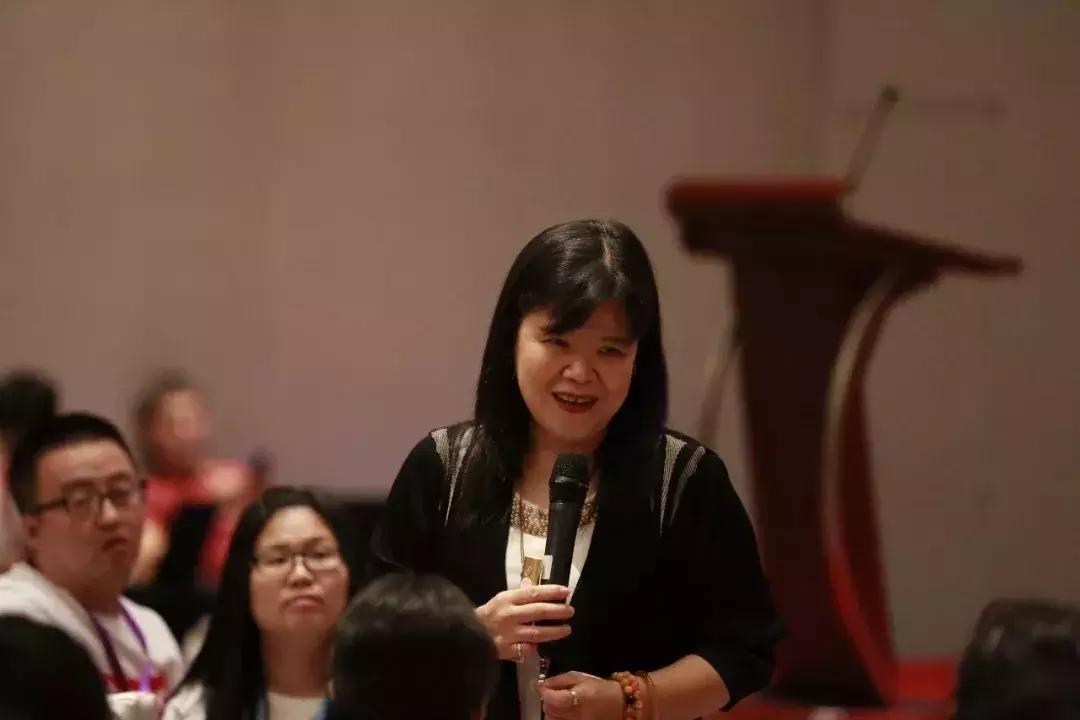 1879名师汇|从业10年的家庭治疗师：看见爱与伤害的协奏曲