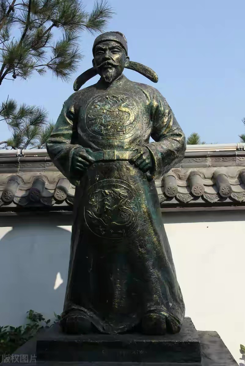 历史上哪几位皇帝称得上千古一帝,历史上的皇帝谁可被评为千古一帝