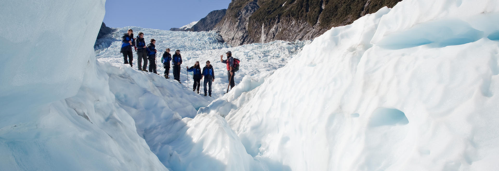 新西兰是最早日出的国家吗,新西兰日出最早的地方