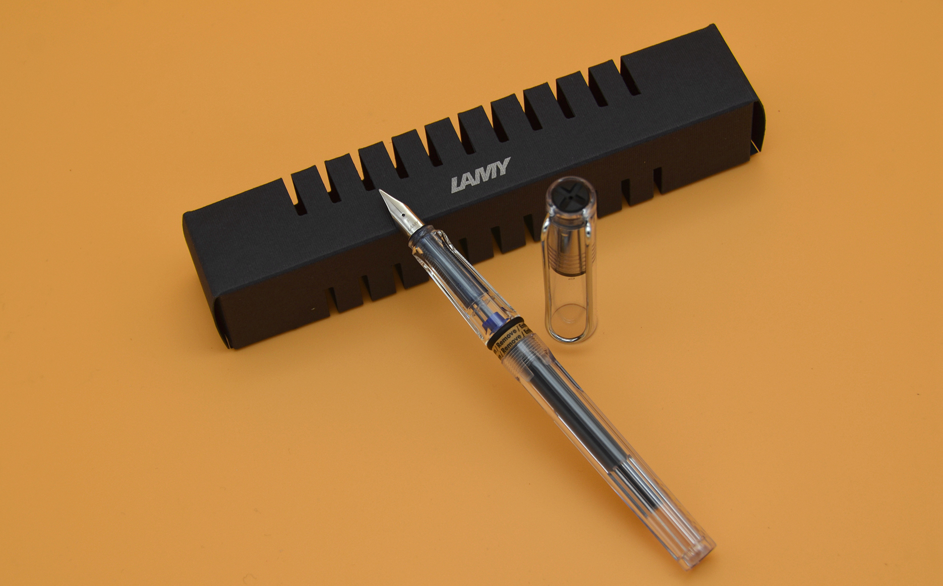 lamy凌美笔如何吸墨,lamy凌美尖墨水笔怎么样