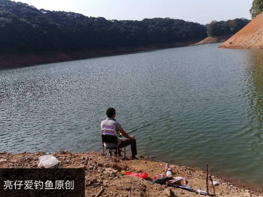 钓鱼新手渔具避坑,新手钓鱼为何运气好