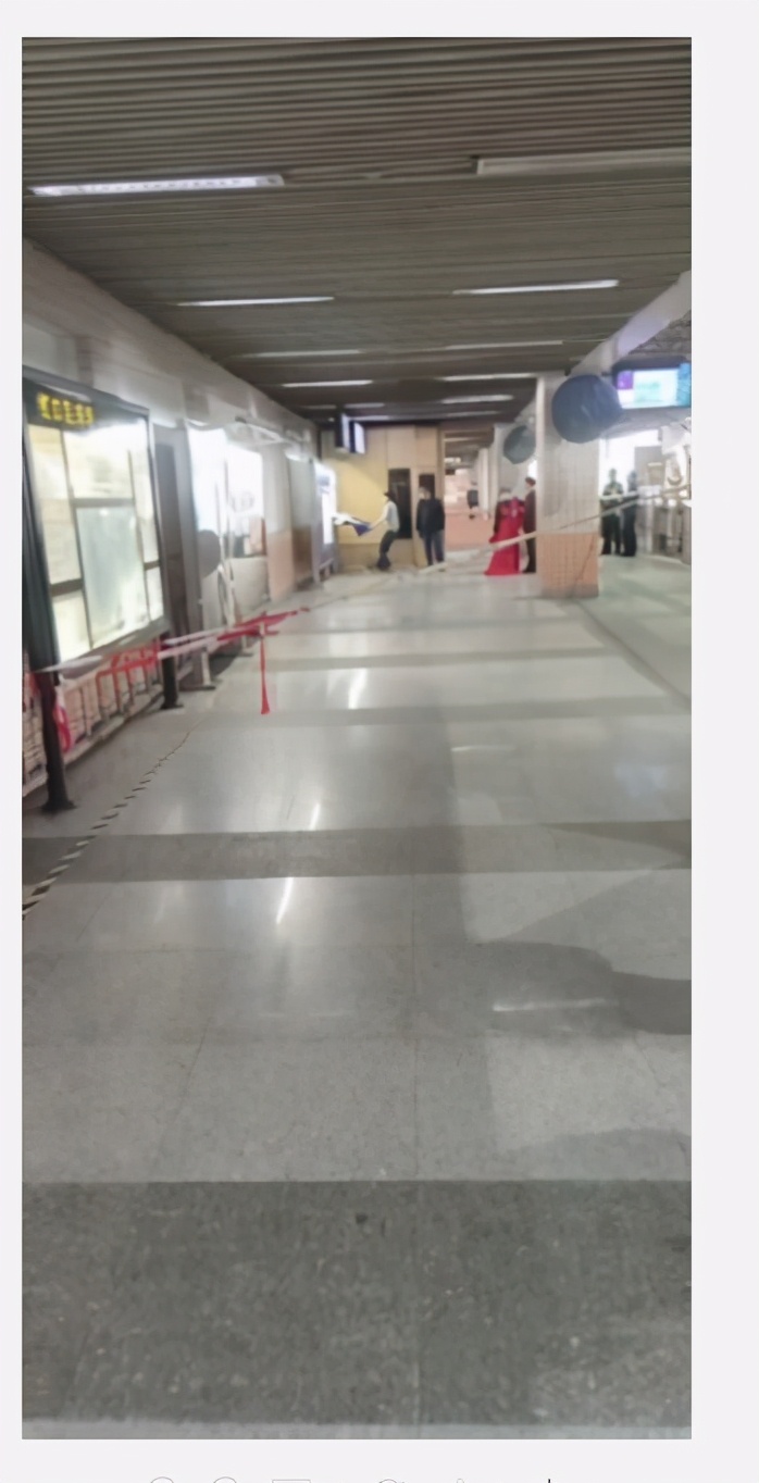 苏宁广告虹口,苏宁海报虹口足球场